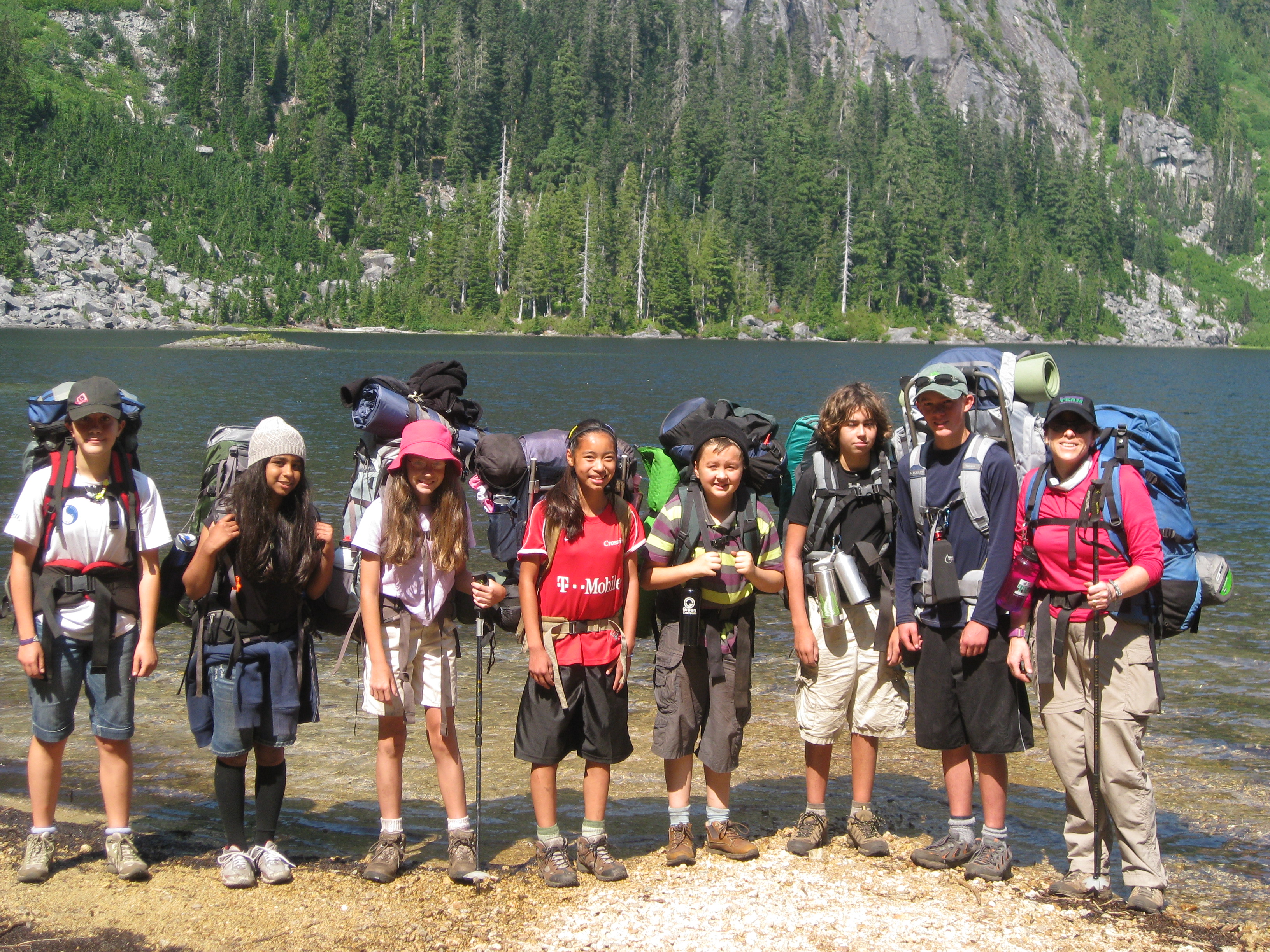 MS Hiking trip The Overlake School